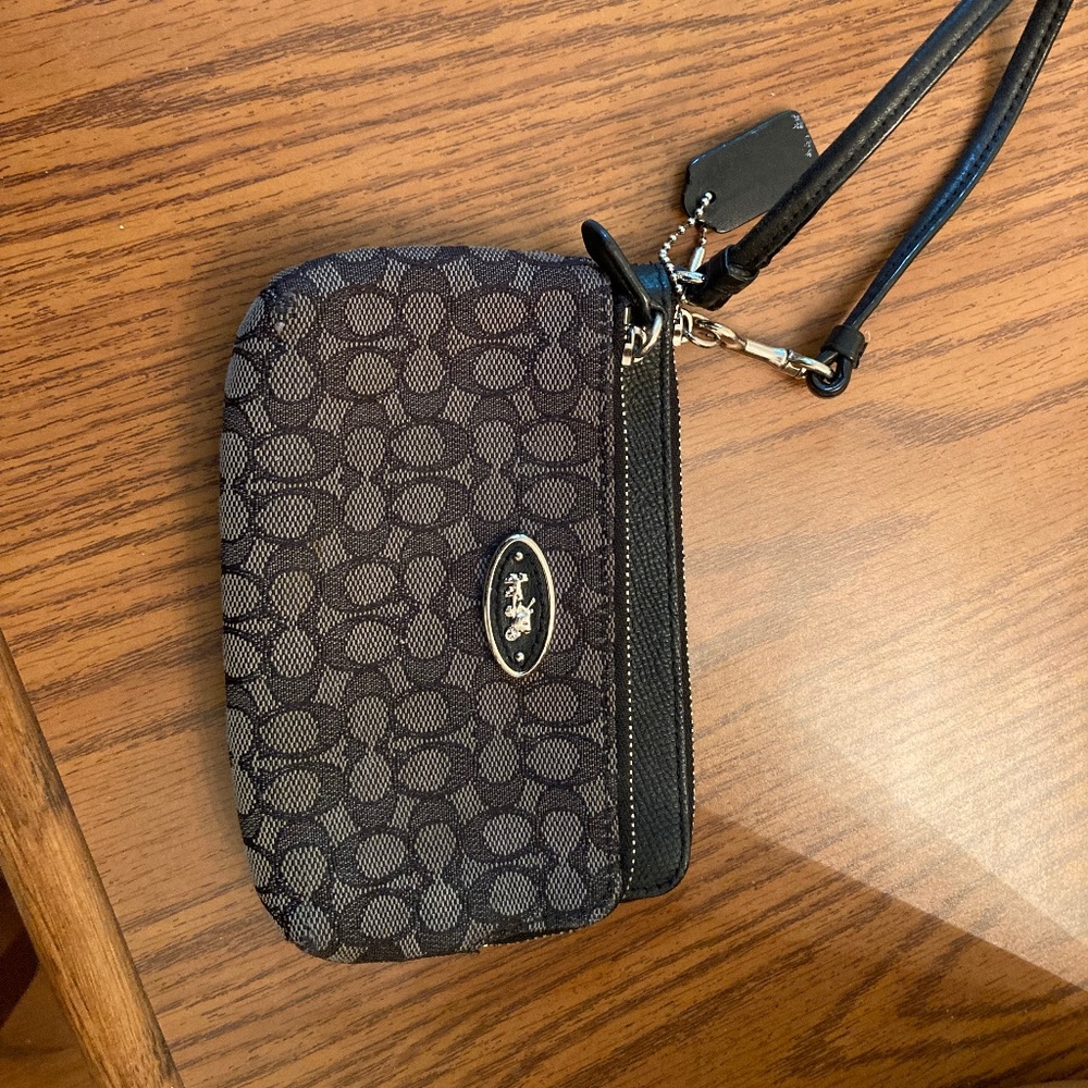 coach small wallet / purse .